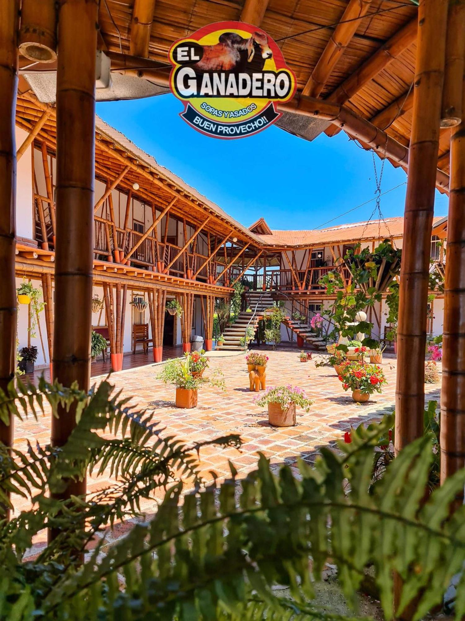 Hotel El Ganadero El Total Exteriör bild